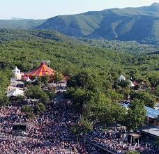 Lire la suite à propos de l’article Aluna Festival 2025